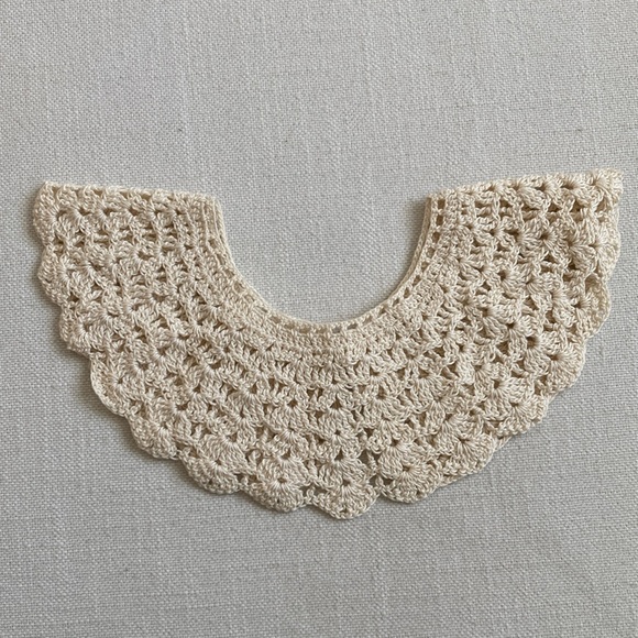 Handmade Crochet Lace Collar - Picture 2 of 15